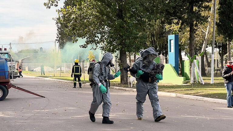 Bomberosvoluntarios capacitacion materialespeligrosos castex 1junio2025