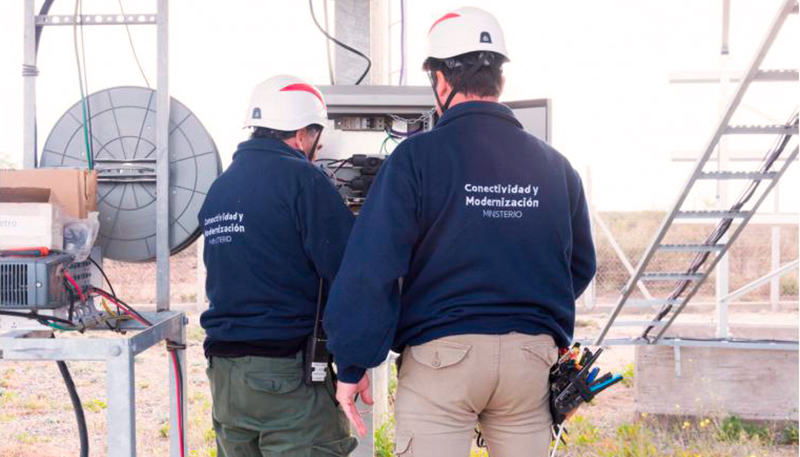 Conectividadymodernizacion trabajadores vhf mantenimiento 7junio2025