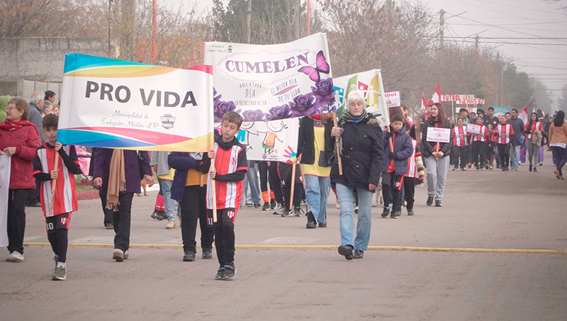 Embajadormartini 115aniversario desfile instituciones 16junio2025