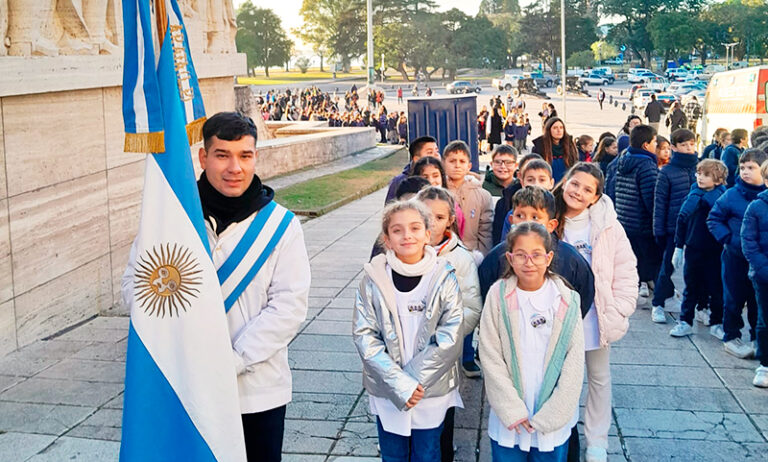 Escuela94 arata jura bandera rosario 25junio2025 4