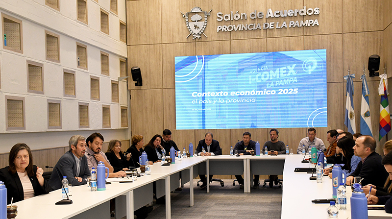 Icomex reunion camaras empresarios colegios profesionales unlpam 20junio2025
