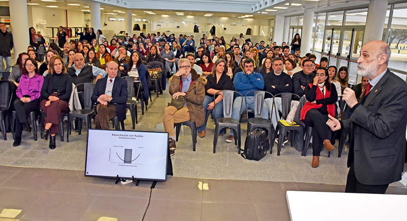 Terapiaintensiva capacitacion 14junio2025