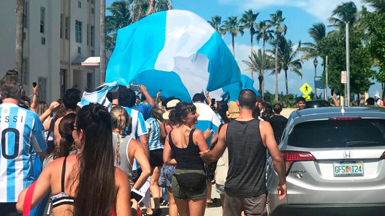 Consumo argentinos miami bandera 25junio2025