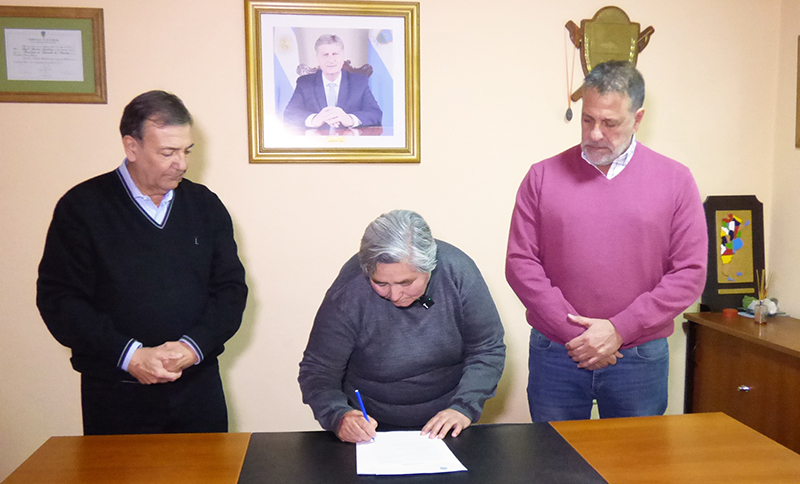 Coriamaria asuncion funcionariosprovinciales limaymahuida 23julio2025
