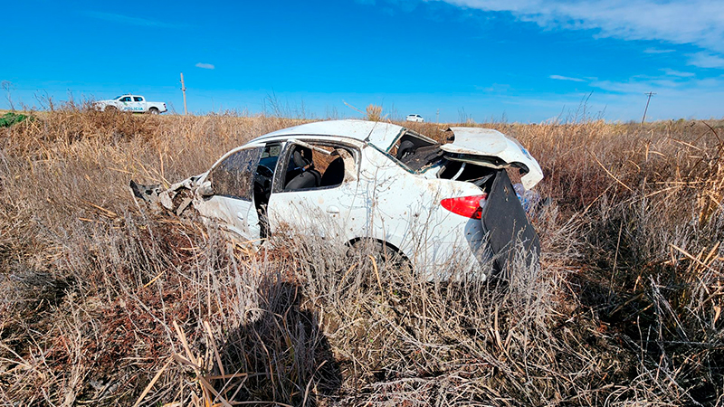 Vuelco peugeot207 castenses rutaprovincial102 25julio2025 1