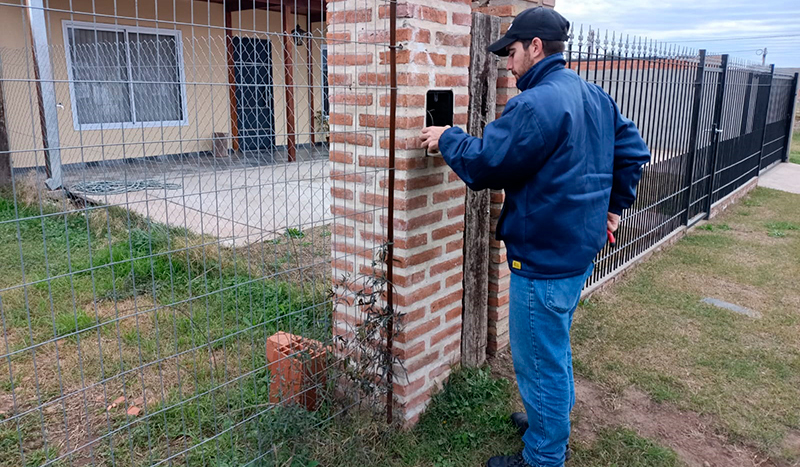 Cospecltda medidores inteligentes instalacion trabajador metileo 18gosto2025