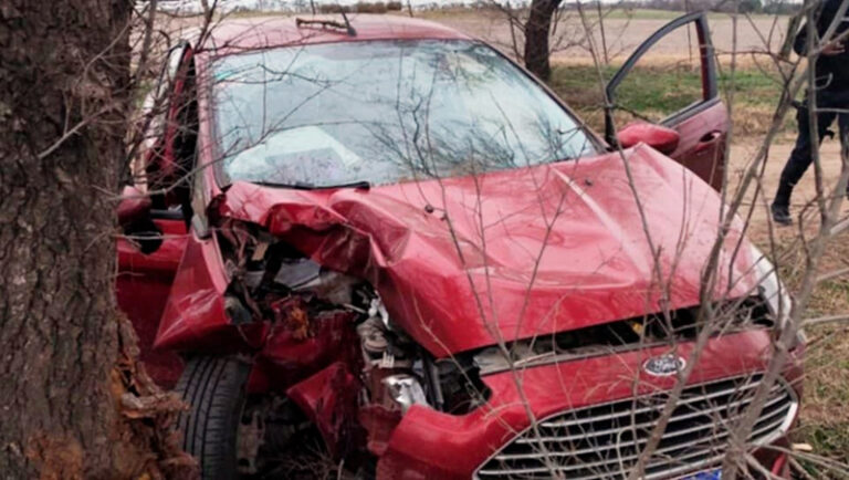 Fordfiesta choque fallecimiento joven catrilo 23agosto2025