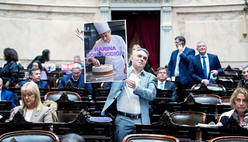 Paulonesteban macrimauricio poster pastelero 6agosto2025