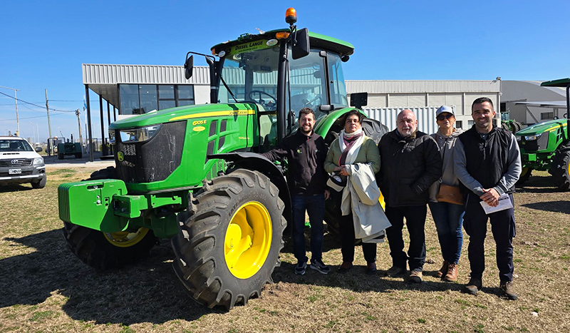 Unlpam facultad cienciasveterinarias compra tractor 24agosto2025