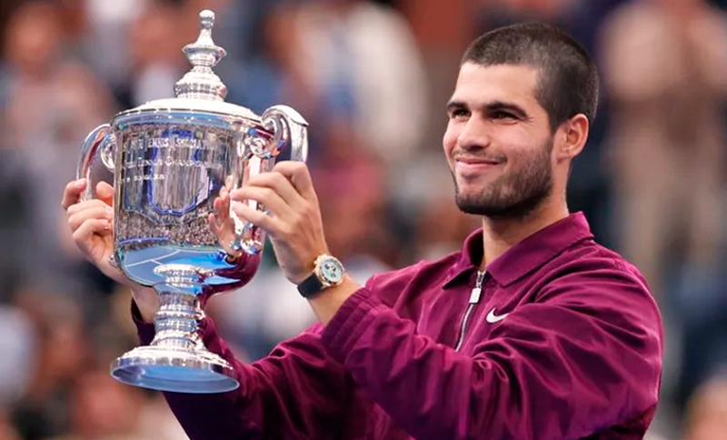 Alcarazcarlos trofeo usopen 7setiembre2025