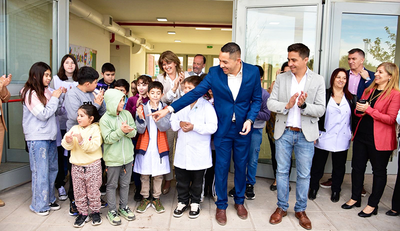 Escuela 248 inauguracion ampliaciones 25demayo ninios 21setiembre2025