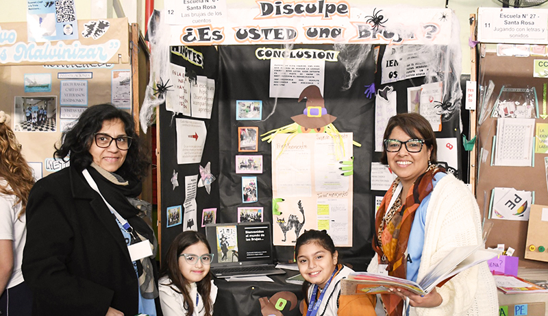 Feriadeciencias stand 3setiembre2025