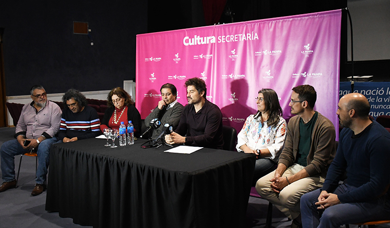 Feriadellibro presentacion funcionarios 25setiembre2025