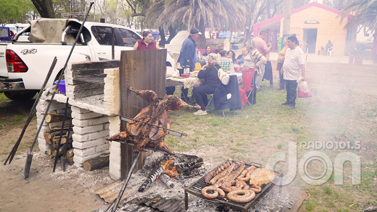Rodanteros asado complejopolideportivomunicipal castex 14setiembre2025
