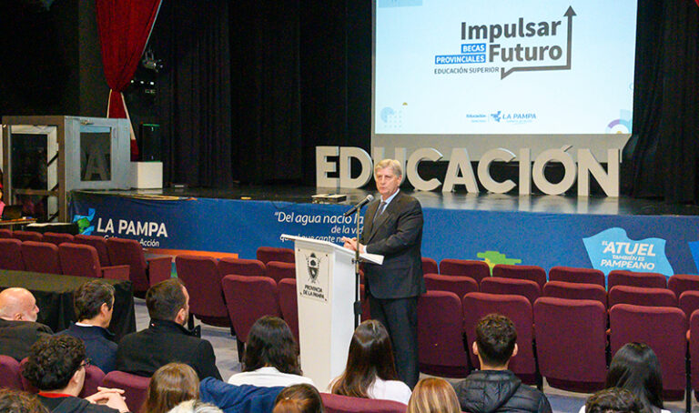 Ziliottosergio lanzamiento becas impulsarfuturo 23setiembre2025 1
