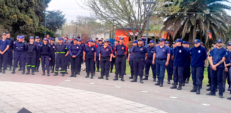 Bomberos cadetes egreso anguil 15setiembre2025
