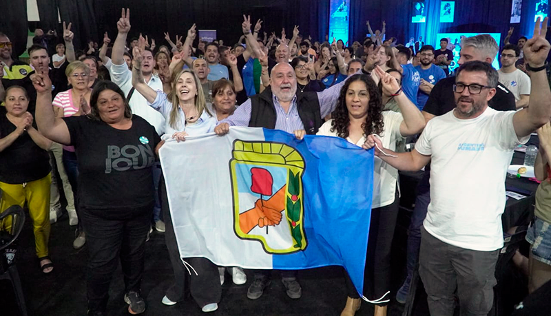 Elecciones2025 ferranabelardo marinvarinia acto intendentealvear 6octubre2025