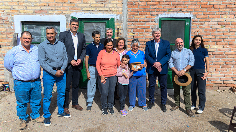 Ziliottosergio zunigamariaelena reconocimiento caniaveraldezabala funcionarios familia 21octubre2025