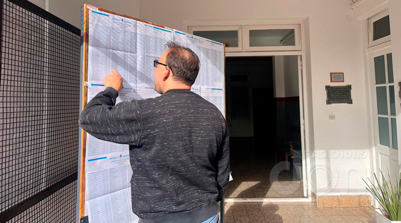 Elecciones votante padron escuela195 26octubre2025