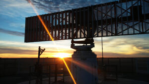 Radar aeropuerto santarosa atardecer 22octubre2025