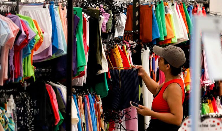 Tienda ventas consumidora 12octubre2025
