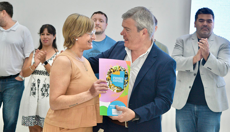 Alvarezdiego creditos economiasocial 26noviembre2025