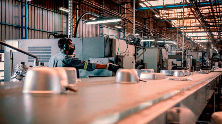 Essen fabrica trabajadores 22noviembre2025