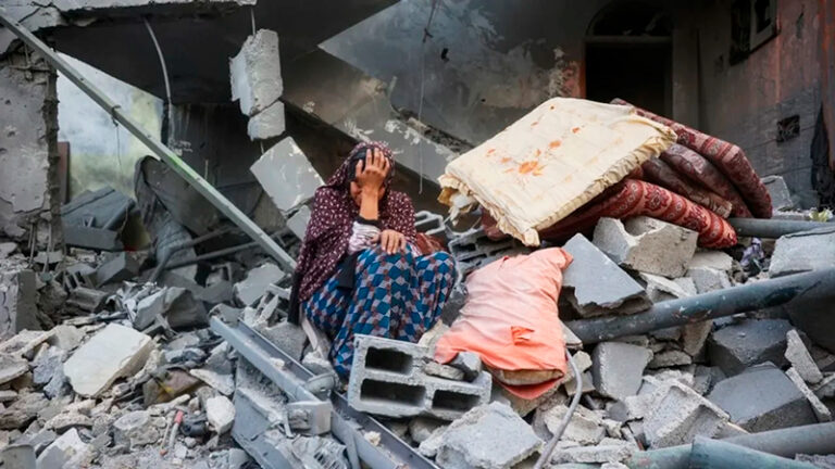 Gaza muertos palestinos mujer llanto 9noviembre2025