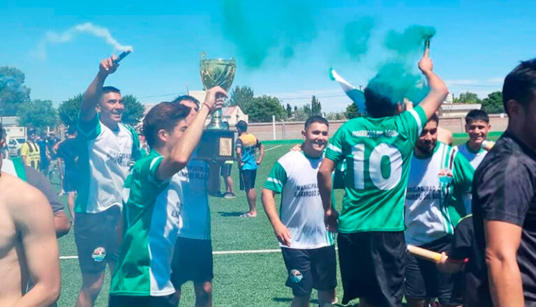 Ligamunicipal zonaoeste algarrobodelaguila festejo 4noviembre2025 1