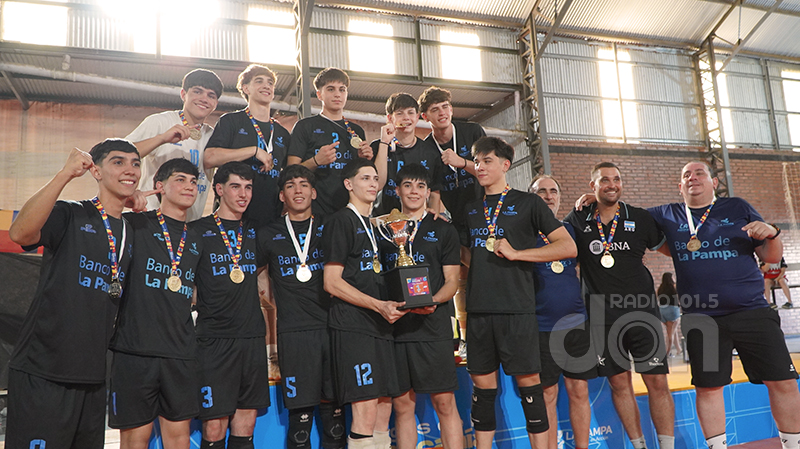 Araucania voleymasculino festejos campeon 11diciembre2025 3