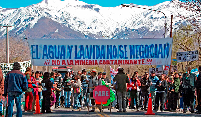 Mendoza protesta agua mineria 8diciembre2025