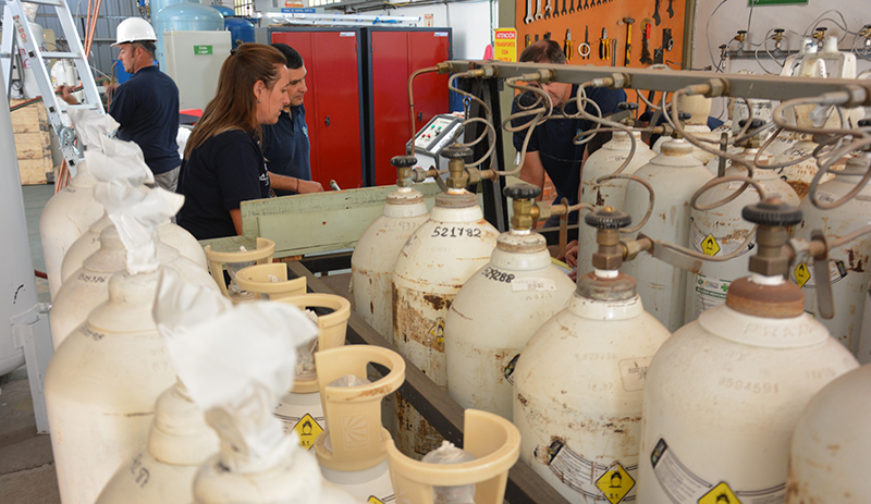 Oxigenomedicinal trabajador produccion tanques 13diciembre2025