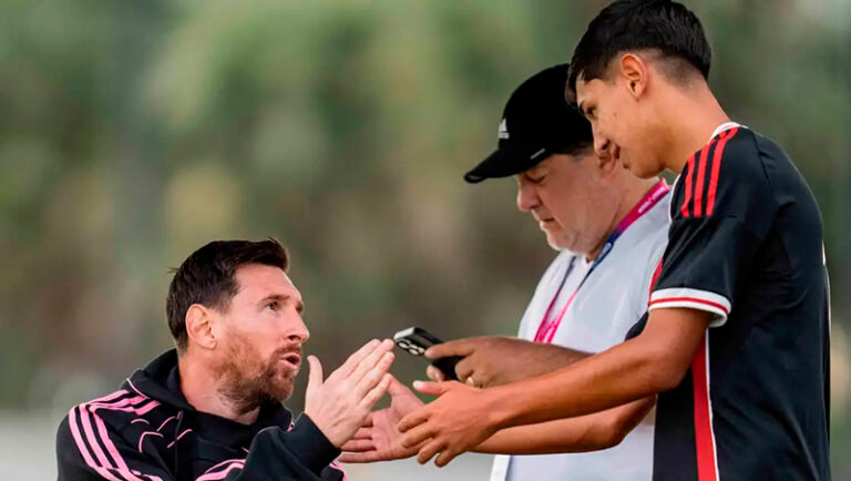 Sayagovalentin messilionel riverplate messicup 14diciembre2025