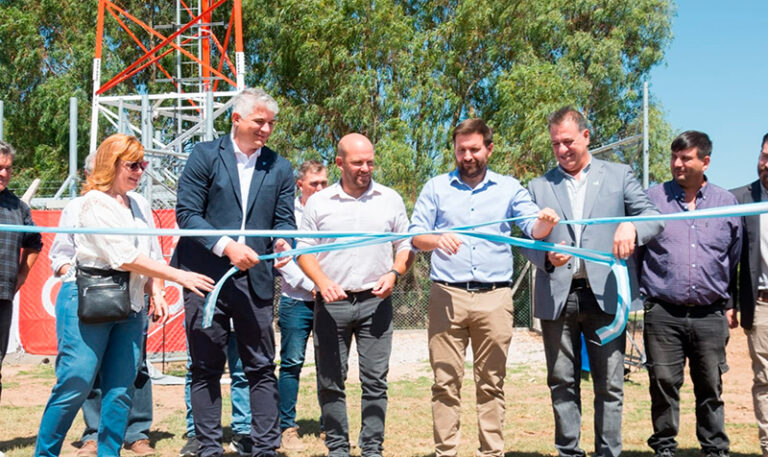 Villamirasol conectividad antena telefonia4g 20diciembre2025