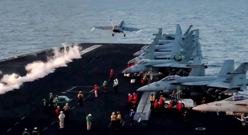 Aviones f18 trump