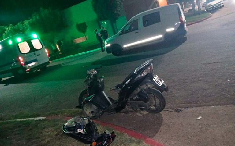 Choque renaultkangoo scooter fractura alcoholizado 11diciembre2025 1