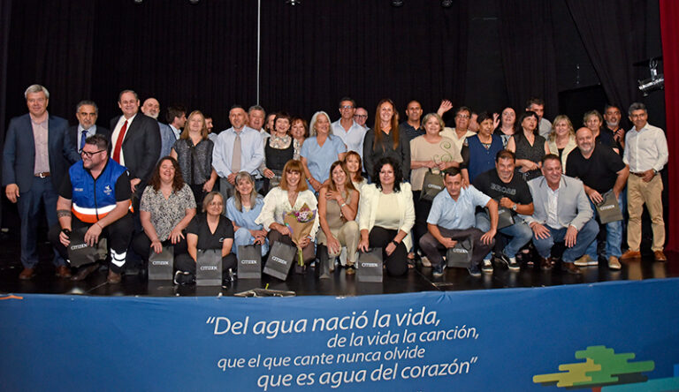 Reconocimiento estatales 25anios servicio santarosa 3diciembre2025