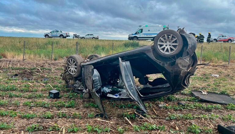 Vuelco rutaprovincial2 peugeot308 ingenieroluiggi 20diciembre2025