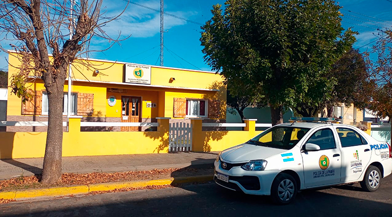 ColoniaBaron comisaria patrullero 13enero2026