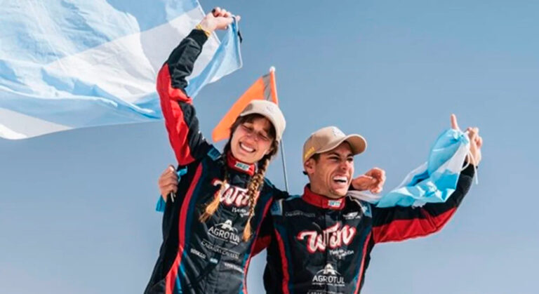 Dakar CavigliassoNicolas PertegariniValentina festejo podio 17enero2026