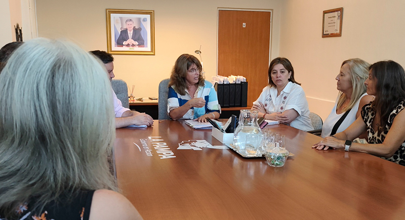 FeuerschvengerMarcela reunion TribunalesDocentes 15enero2026