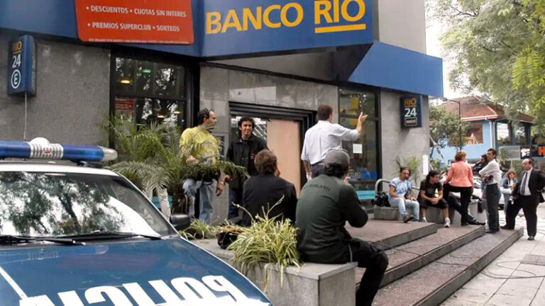 RobodelSiglo policia BancoRio Acassuso 13enero2026