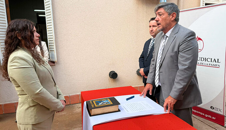 GuazzaroniRaquelAmalia jueza civil GeneralAcha juramento 18febrero2026