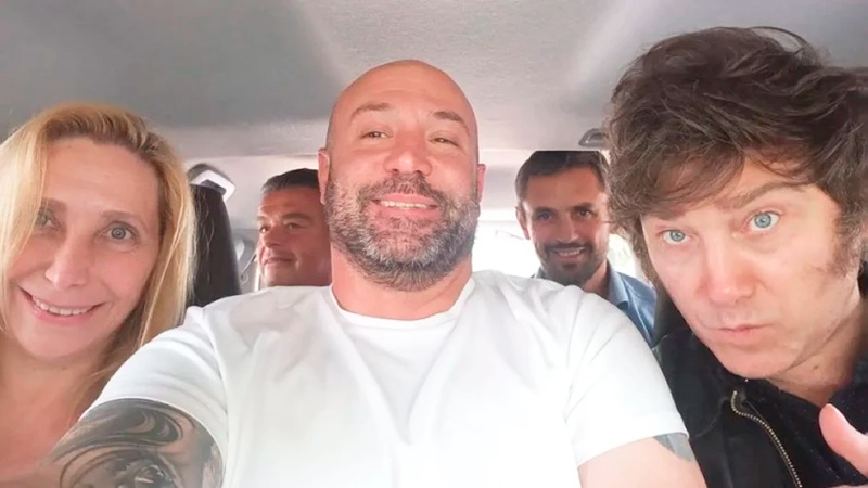 SpagnuoloDiego MileiJavier MileiKarina selfie 9febrero2026