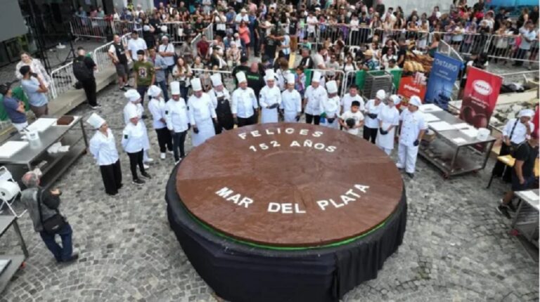 Alfajor gigante mar del plata