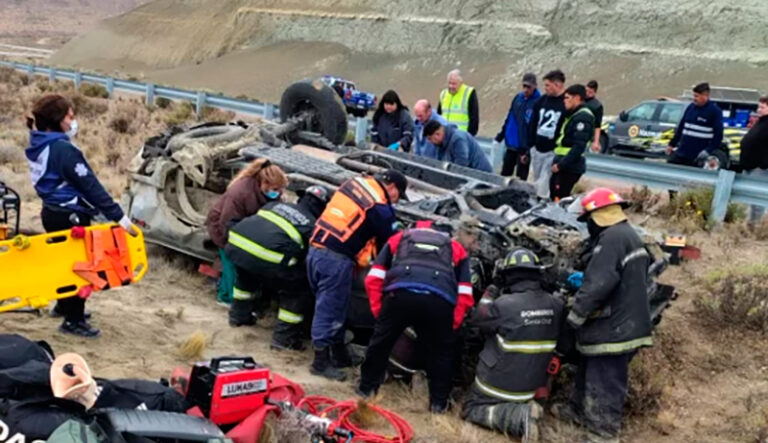 Arbitros pampeanos vuelco policia bomberos SantaCruz 2febrero2026