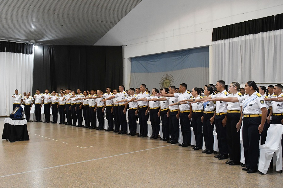 Egreso, policias