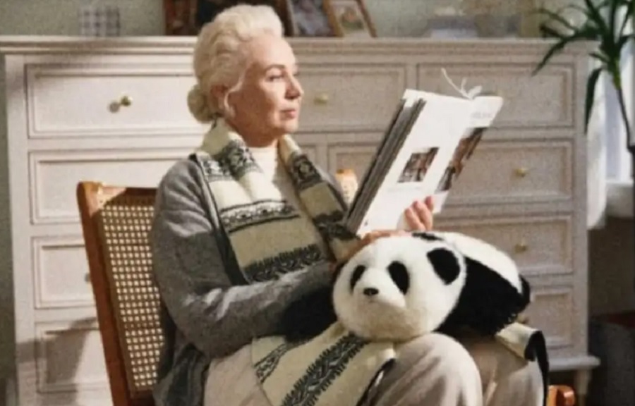 Panda robot, mascota, ancianos