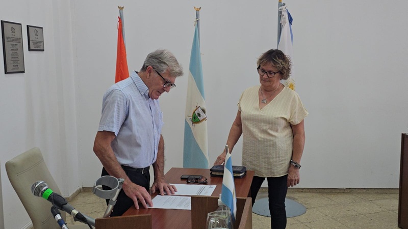 ConcejoDeliberante LarreaGriselda juramento 1marzo2026