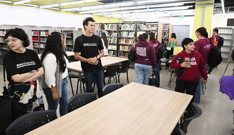 UNLPam BibliotecaCentral remodelaciones estudiantes 7marzo2026